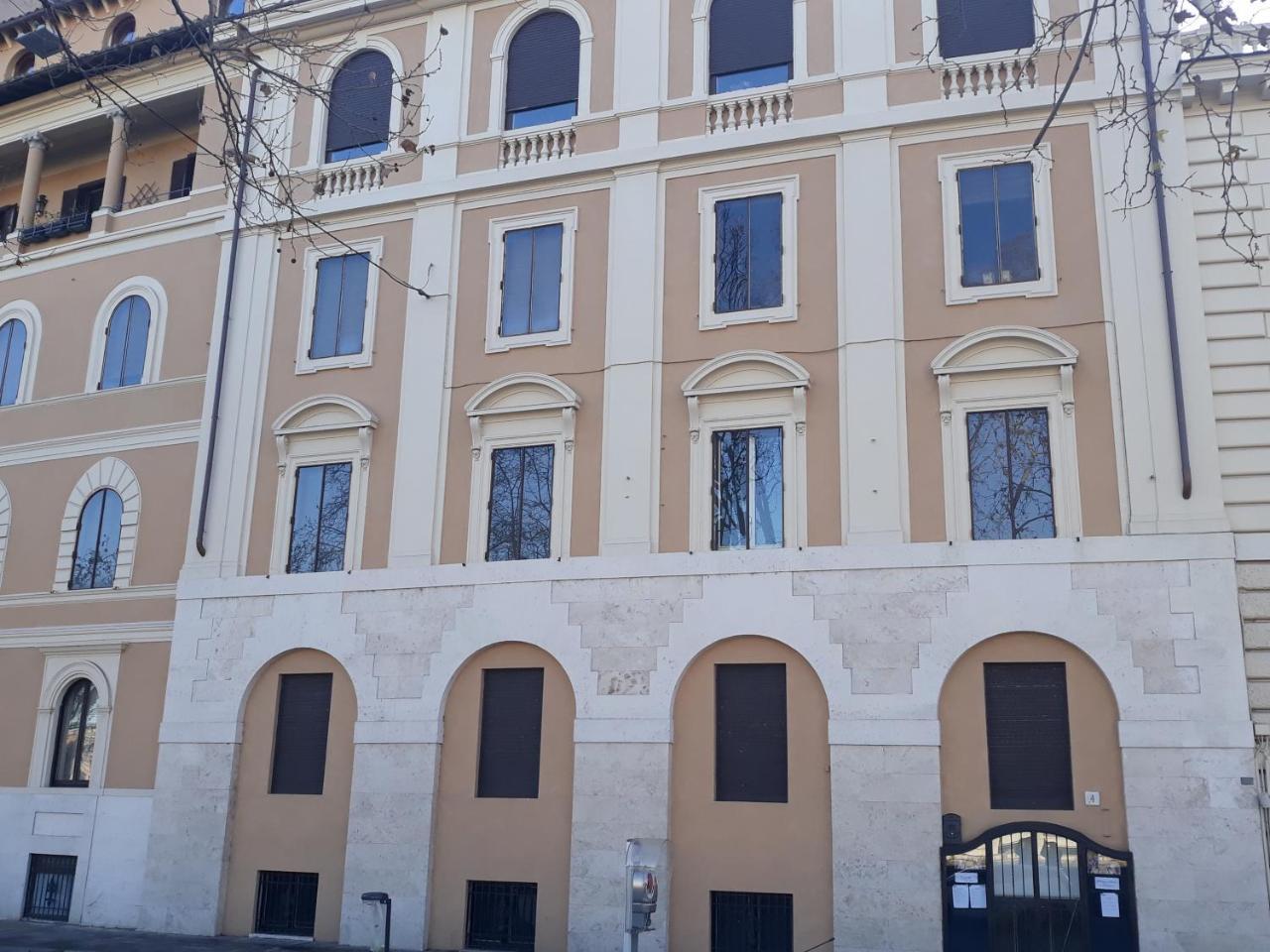 Lungotevere Collection Suite Rom Exteriör bild